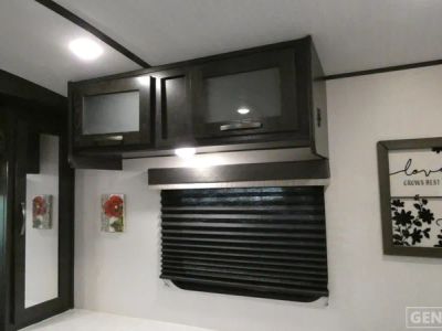 2020 Forest River Surveyor Luxury - Photo 12