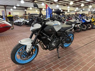 2025 Yamaha MT-07 - Photo 2