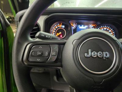 2026 Jeep Gladiator — photo 21 view