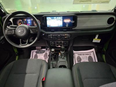 2026 Jeep Gladiator — photo 35 view