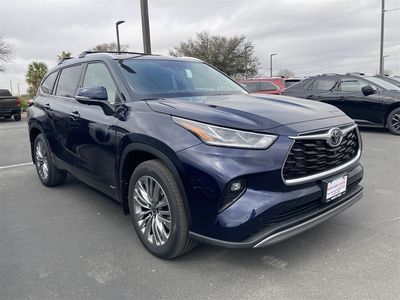 2026 Toyota Highlander Hybrid — rear three-quarter view