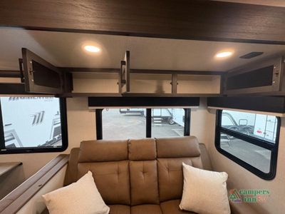 2027 Venture RV SportTrek Touring Edition - Photo 13
