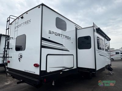 2027 Venture RV SportTrek Touring Edition - Photo 4