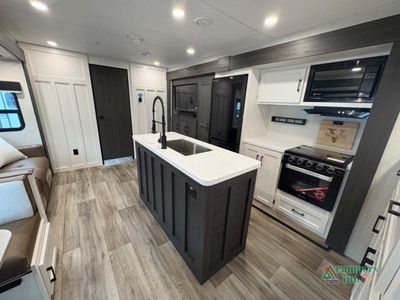 2027 Venture RV SportTrek Touring Edition - Photo 7