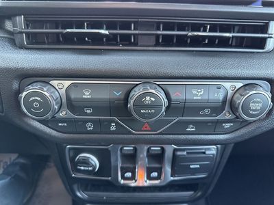 2026 Jeep Wrangler — photo 14 view