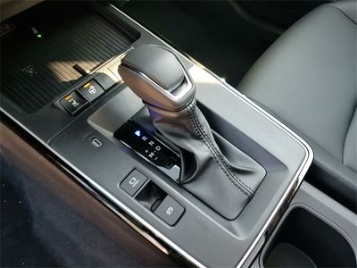 2026 Toyota Corolla Cross - Photo 18
