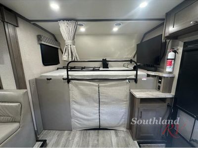 2022 Dynamax Isata 5 - Photo 12