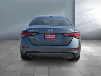 2021 Nissan Sentra — detail view