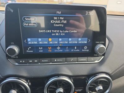 2021 Nissan Sentra — photo 11 view