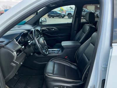 2023 Chevrolet Traverse - Photo 9