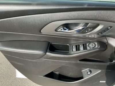 2023 Chevrolet Traverse - Photo 15