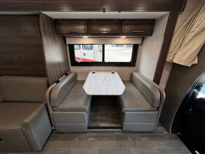 2025 Entegra QWEST SE — photo 17 view