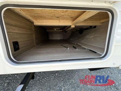 2025 Forest River RV Wildwood X-Lite - Photo 25