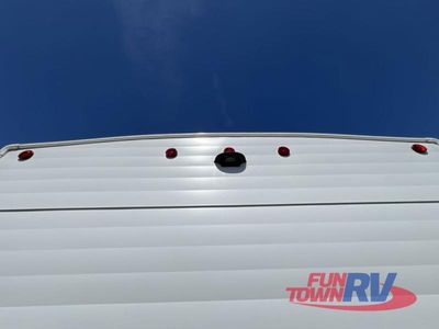 2025 Forest River RV Wildwood X-Lite - Photo 22