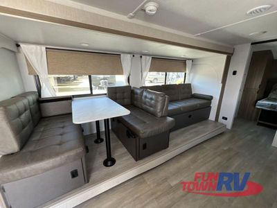 2025 Forest River RV Wildwood X-Lite - Photo 10