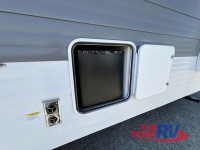 2025 Forest River RV Wildwood X-Lite - Photo 18