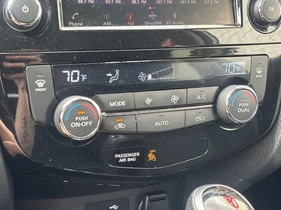 2019 Nissan Rogue - Photo 13