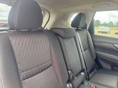 2019 Nissan Rogue - Photo 27