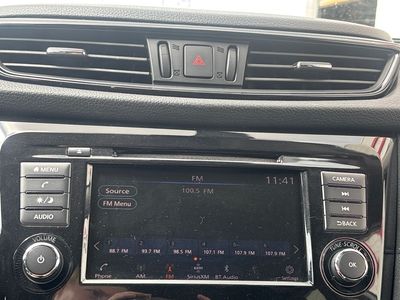2019 Nissan Rogue - Photo 12