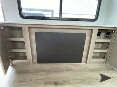 2026 Forest River RV Rockwood Ultra Lite - Photo 9