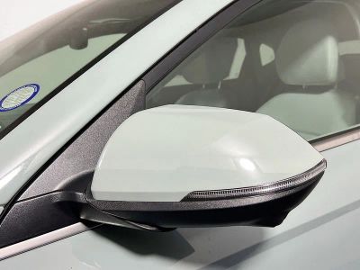 2024 Hyundai Kona — photo 10 view