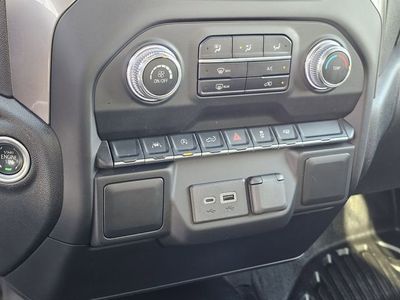 2023 GMC Sierra 1500 - Photo 18