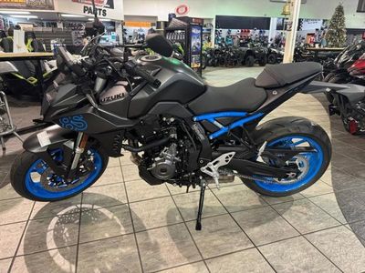 2024 Suzuki GSX-8S - Photo 6