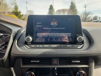 2023 Nissan Rogue SV — photo 20 view
