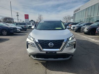 2023 Nissan Rogue SV — photo 10 view