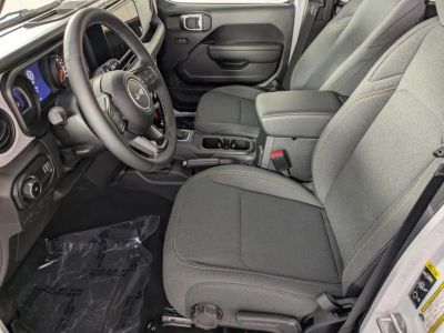 2026 Jeep Wrangler — photo 12 view