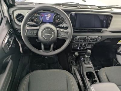 2026 Jeep Wrangler — photo 13 view