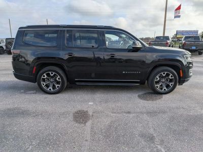 2024 Jeep Wagoneer - Photo 6