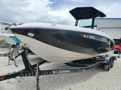 2018 Scarab 255 Open ID — front three-quarter view