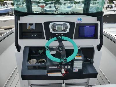 2018 Scarab 255 Open ID — engine compartment view