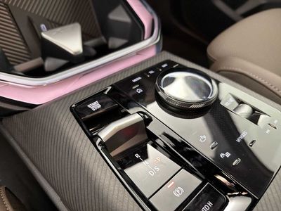 2026 BMW X3 30 xDrive — photo 15 view