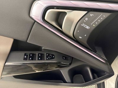 2026 BMW X3 30 xDrive — photo 12 view