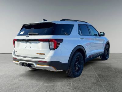 2026 Ford Explorer — detail view