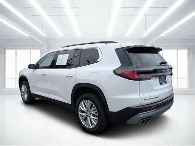 2024 GMC Acadia — detail view