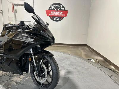 2026 Yamaha YZF-R3 - Photo 15