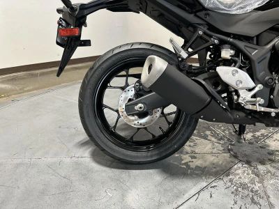 2026 Yamaha YZF-R3 - Photo 18