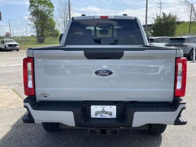 2026 Ford Super Duty - Photo 4