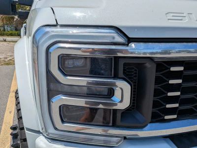 2024 Ford F-450SD — photo 9 view