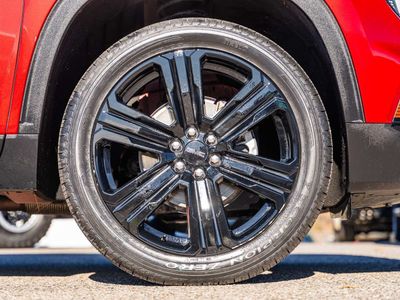 2024 GMC Acadia - Photo 8
