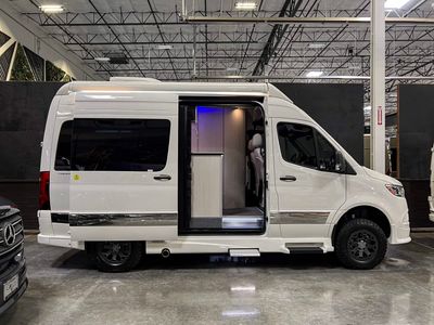 2026 Grech RV TURISMO-ION - Photo 17