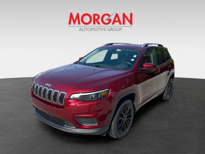 2020 Jeep Cherokee — rear three-quarter view