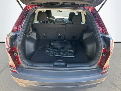 2020 Jeep Cherokee — photo 24 view