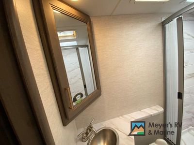 2025 Thor Motor Coach Chateau - Photo 13