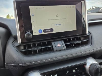 2023 Toyota RAV4 - Photo 10