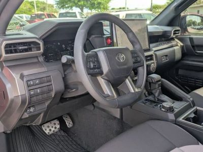 2025 Toyota Tacoma - Photo 26