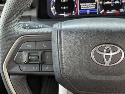 2025 Toyota Tacoma - Photo 15
